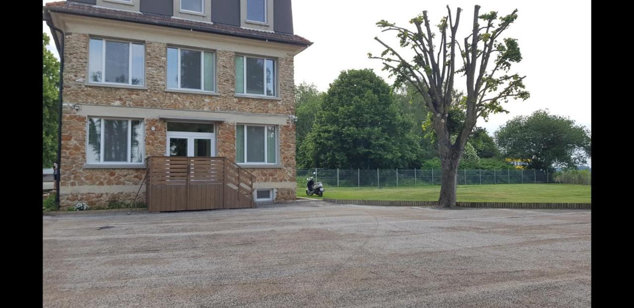 Country House Reem Pommeuse Exteriér fotografie